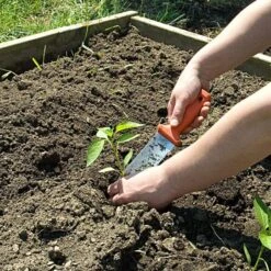 Leonard Classic Soil Knife And Sheath Combo -Gardening Supplies 4750com 2 1