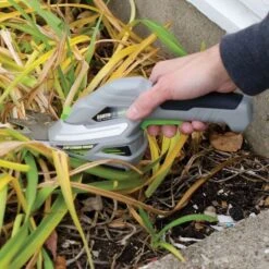 Earthwise Cordless 2-in-1 Shear And Hedge Trimmer Combo -Gardening Supplies ew5ss 9