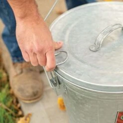 Vintage Feed And Seed Storage Container -Gardening Supplies fc25254 5
