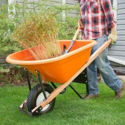 Leonard 6 Cu. Ft. Poly Tray Wheelbarrow With Diamond Tread Flat Free Tire -Gardening Supplies fwb6k 3
