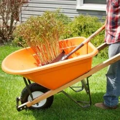 Leonard 6 Cu. Ft. Poly Tray Wheelbarrow With Diamond Tread Flat Free Tire -Gardening Supplies fwb6k 4