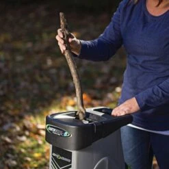 Earthwise 15-Amp Chipper Shredder With Collection Bin -Gardening Supplies gs70015 2