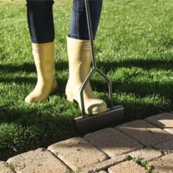 Step Edger -Gardening Supplies iedge 180am 4 1